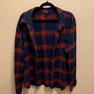 Women’s XL Patagonia Blue and Red Flannel Shirt